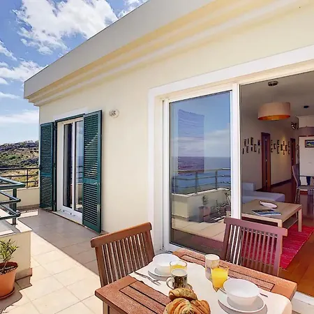 Vebella Ocean View Apartment