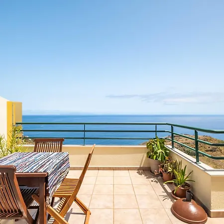 Vebella Ocean View * Caniço